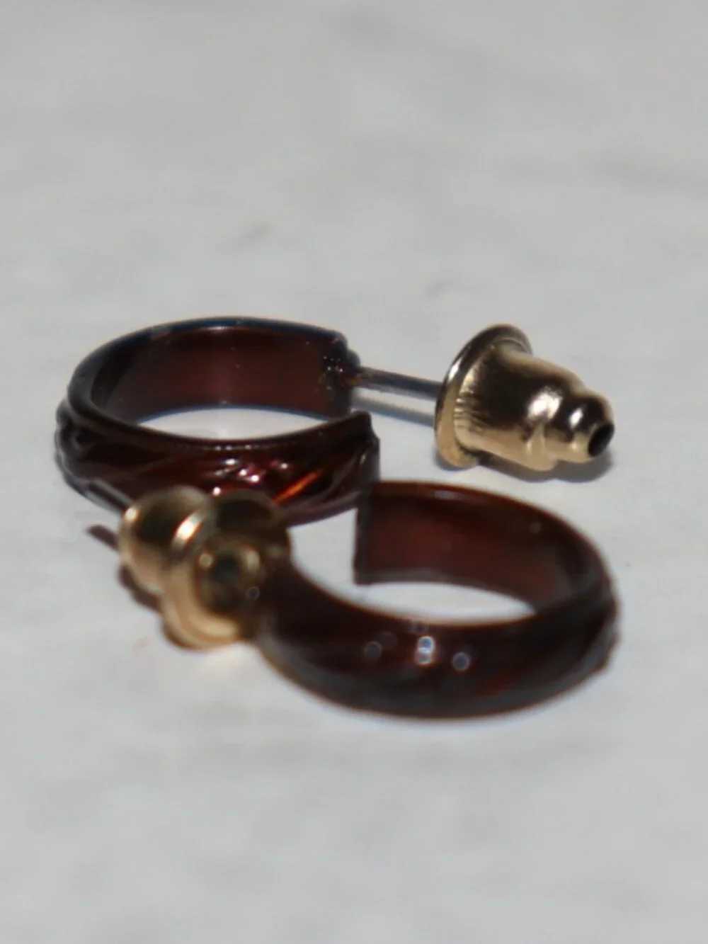 ✨ Vintage Dark Brown Hoop Earrings • .5” • Pierced ✨